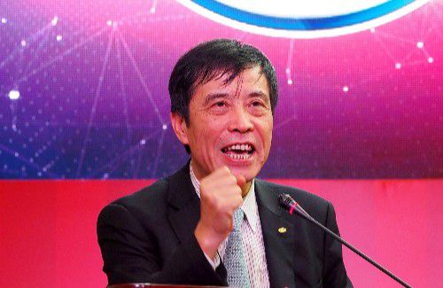 美妇岳出轨迎合高潮
